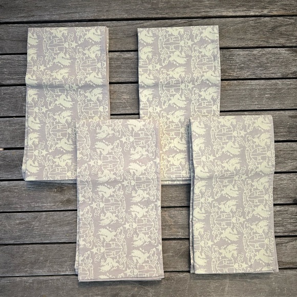 NIB India Hicks napkin set - Picture 1 of 5